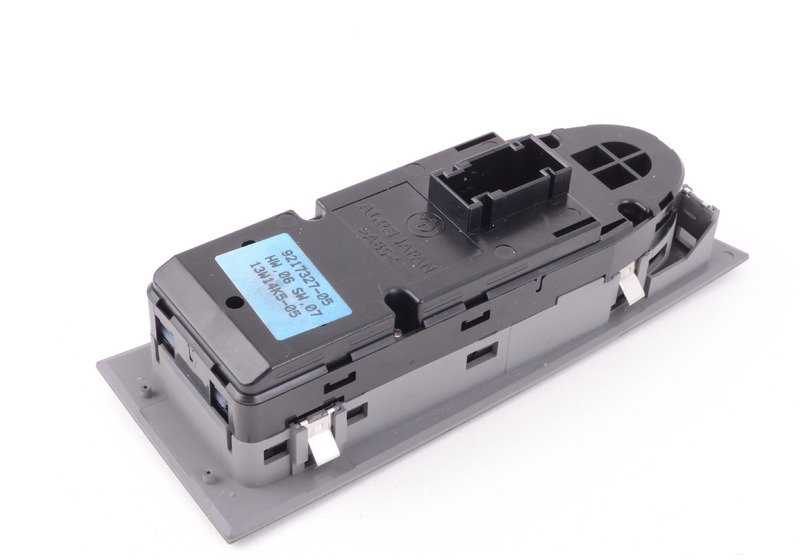 Interruptor Elevalunas Lado del Conductor para BMW Serie 3 E90, E91 (OEM 61319217327). Original BMW.