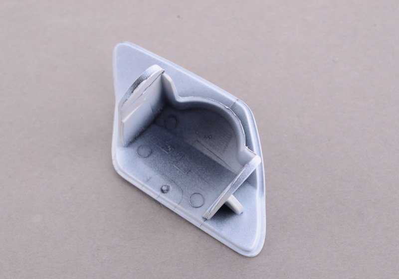 Cubierta boquilla de pulverización imprimada izquierda para BMW F30, F31, F35, F80N (OEM 51118067969). Original BMW