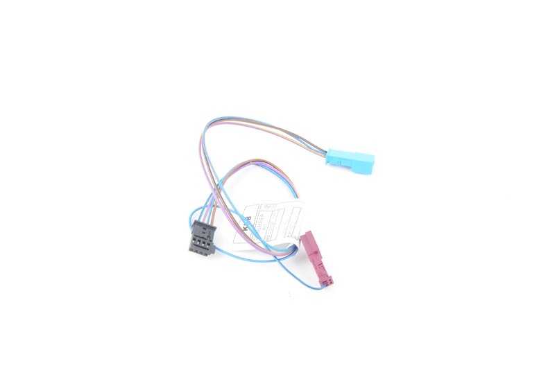 Cable Adaptador para BMW E46, E39, E53 (OEM 61116911072). Original BMW