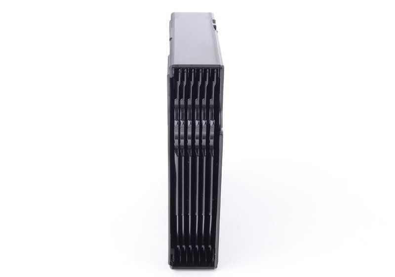 CD-Magazine pour BMW Series 1 E81, E82, E87, E87N, E88, Series 3 E46, E90, E90n, E91, E91n, E92, E92N, E93, E93n, série 5 E39, série 7 E65, E66, X1 E84, X3 E83, E83N, X5 E53, Z4 E85, E86, Z8 E52, Mini R50, R52, R53 (OEM 65128364931). BMW d'origine