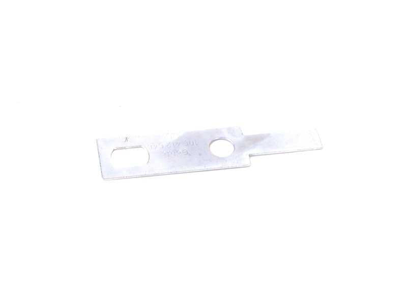 Placa de fijación OEM 54121815189 para BMW E12. Original BMW.