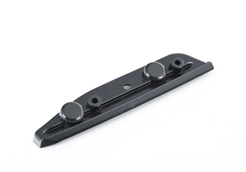 Suporte lateral direito do OEM 51118057256 para BMW F80, F82, F83. BMW original.