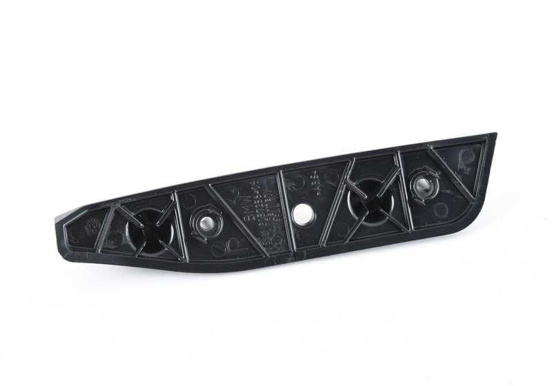 Suporte lateral direito do OEM 51118057256 para BMW F80, F82, F83. BMW original.