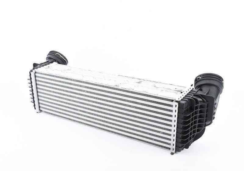 Intercooler para BMW X5 E70 (OEM 17517805150). Original BMW