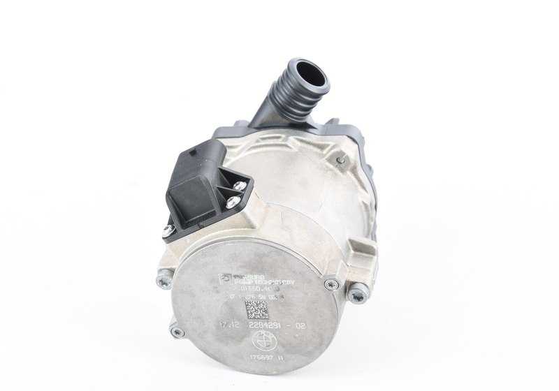 Bomba adicional de refrigerante OEM 17122284291 para BMW F10, F06, F12, F13. Original BMW.