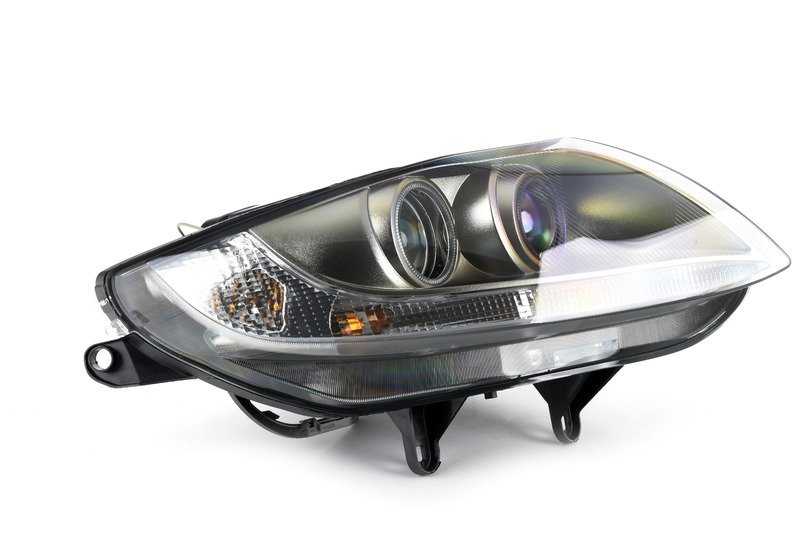 Stainless Steel Bi-Xenon Headlight for BMW Z4 E85, E86 (OEM 63127162722). Original BMW