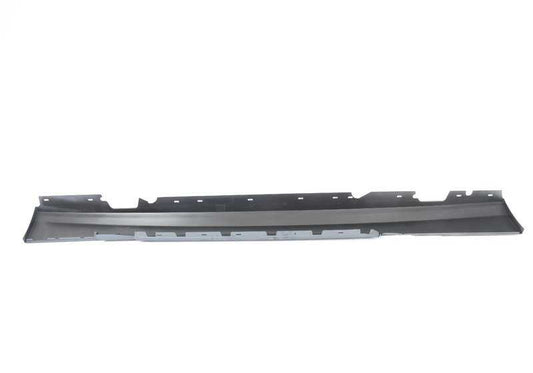 Listón lateral izquierdo imprimado para BMW Serie 1 E81, E82, E88 (OEM 51777046347). Original BMW