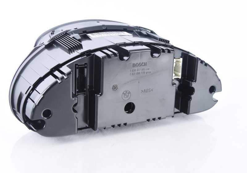 Uncoded instrument cluster for BMW 3 Series E46 (OEM 62116985652). Original BMW.