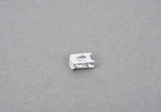 Tuerca C-Clip para BMW Serie 3 E90, E91, E92, E93 Serie 5 E60 Serie 7 F01, F02, F04 X3 E83 Z4 E89 (OEM 51457067987). Original BMW