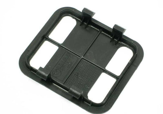 Tapa izquierda para BMW Serie 3 E46 (OEM 51717894515). Original BMW