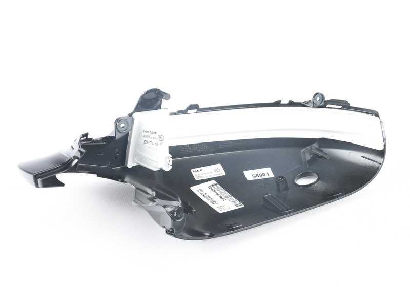 Carcasa inferior con intermitente derecho OEM 63137849050 para BMW F30, F31, F80, F32, F33, F82, F83. Original BMW.