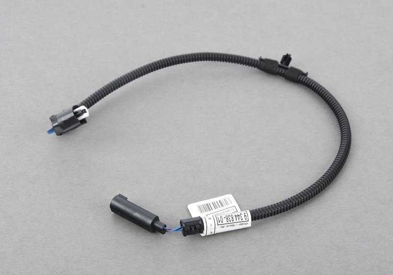 Adattatore del sensore di temperatura OM 61129344838 per BMW F80, F82, F83. BMW originale.