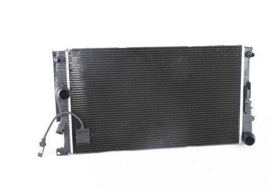 Radiateur de réfrigérant OEM 17118672106 pour BMW (F22, F23, F30, F34, F32, F33, F36). BMW d'origine.