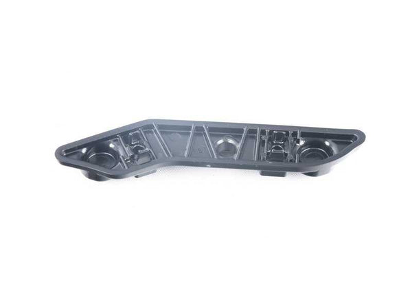 Guía parachoques derecho superior para BMW F20, F20N, F21, F21N, F22, F22N, F23, F23N (OEM 51117245764). Original BMW