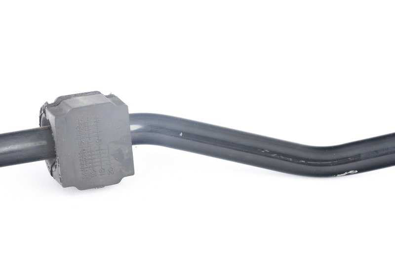 Estabilizador trasero OEM 33506866007 para BMW I12. Original BMW.