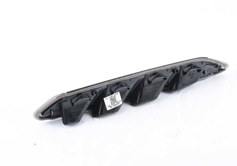 Cubierta decorativa lateral delantera derecha para BMW G01, G02 (OEM 51137461076). Original BMW