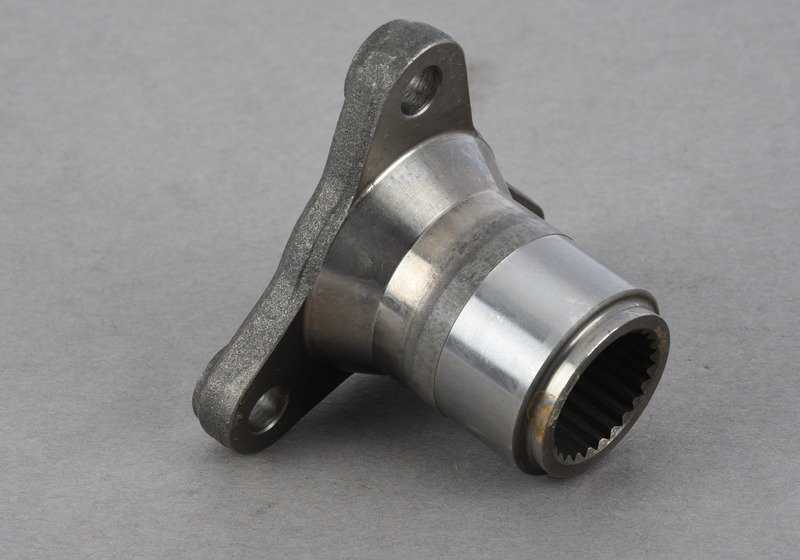 Brida de salida OEM 24211215731 para BMW E30, E28, E34. Original BMW.