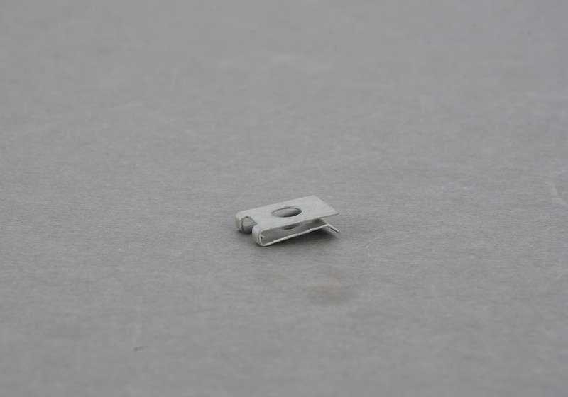 Tuerca C-Clip para BMW F25, F26 (OEM 51129901636). Original BMW