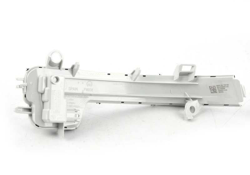 Luz intermitente adicional derecha para BMW Serie 2 F45, F46, X1 F48, F49 (OEM 51167493898). Original BMW