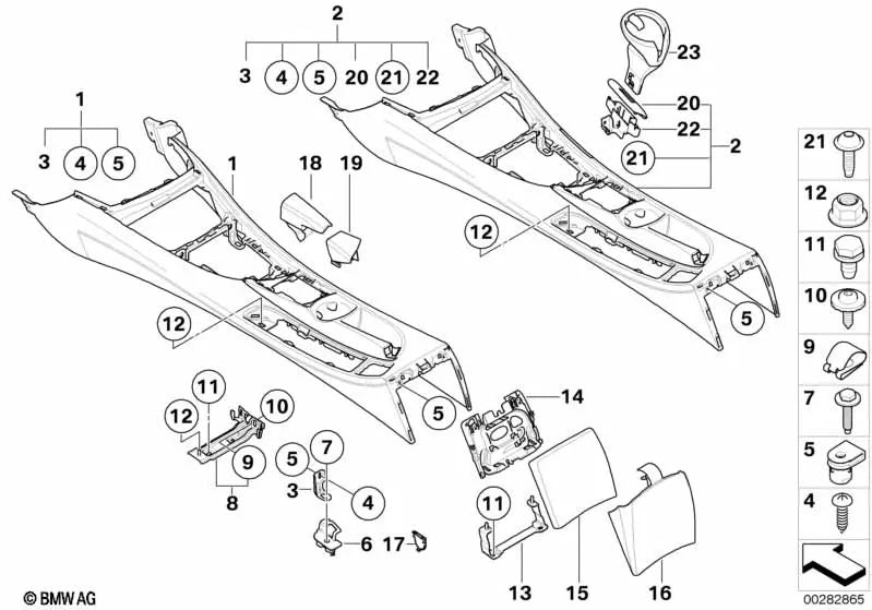 Embellecedor reposabrazos central trasero para BMW Serie 1 E81, E82, E87N, E88 (OEM 51169110484). Original BMW.