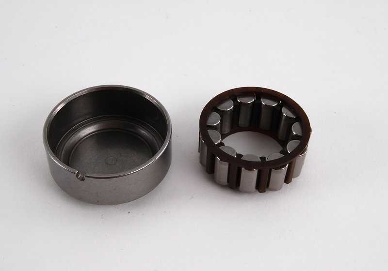 Bearing for BMW 3 Series E21, E30, 5 Series E28, E34, 6 Series E24, 7 Series E23, E32 (OEM 23121224076). Original BMW.