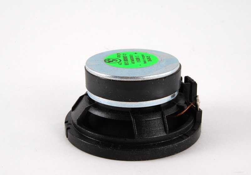 Altavoz para BMW E81, E82, E87, E88, E90, E91, E92, E93, X1 E84, X5 E70, X6 E71 (OEM 65136938657). Original BMW