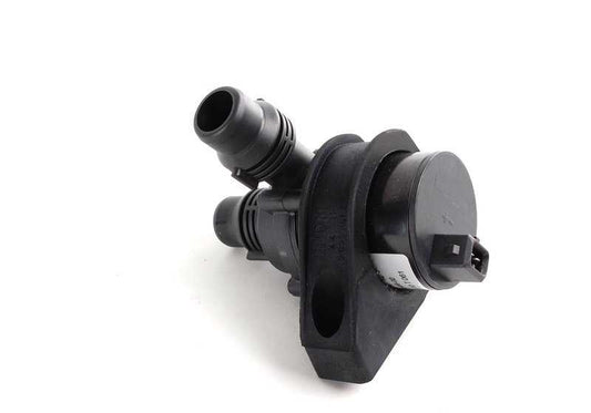 Additional water pump for BMW E53 (OEM 64116913489). Genuine BMW.