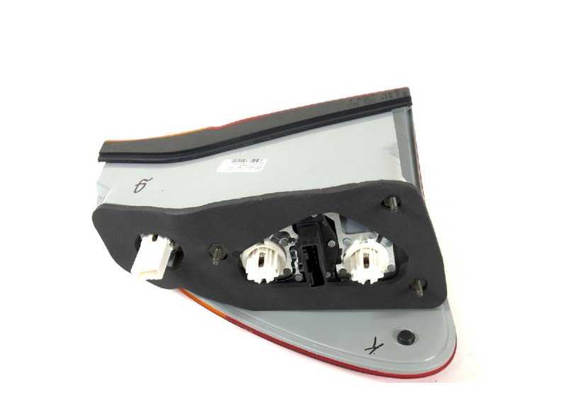 Luz trasera panel lateral derecho para BMW X5 E53 (OEM 63217164470). Original BMW