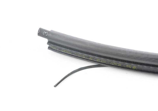 OEM 5172716407 Protecteur de singing arrière pour BMW E39. BMW d'origine.