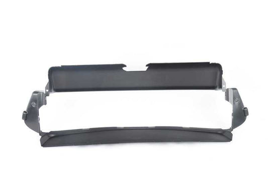 Guía de aire inferior del radiador para BMW F87, F87N (OEM 51748062165). Original BMW