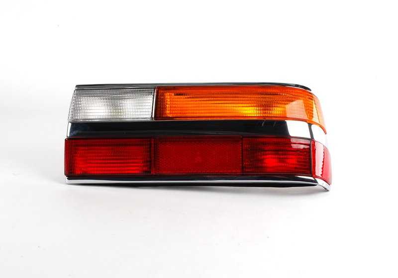 Right taillight OEM 63211369266 for BMW E28. Original BMW.