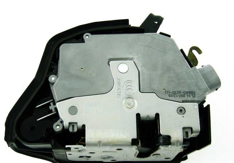 Cerradura De Pestillo Giratorio Con Actuador Para Bmw E53 . Original Bmw. Recambios