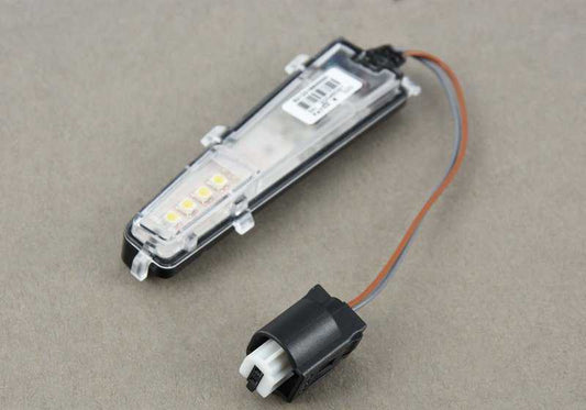 Luz del espejo exterior derecho para BMW Serie 5 E60, E60N, E61N Serie 6 E63, E63N, E64, E64N (OEM 63317354830). Original BMW