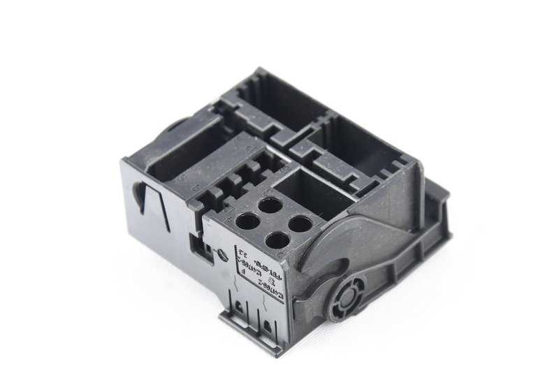 Carcasa del conector para BMW E81, E82, E87, E87N, E88, E46, E90, E91, E92, E93, E39, E60, E61, E63, E64, E65, E66, E84, E83, F25, E53, E70, E71, E85, E86, E89, MINI R50, R52, R53, R55, R56, R57 (OEM 61138384580). Original BMW