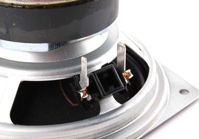 Alto-falante subwoofer direito para BMW (OEM 65108386424). BMW original