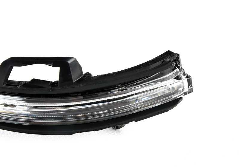 Luz intermitente adicional en espejo izquierdo para BMW X3 F97, G01, G08, X4 F98, G02, X5 F95, G05, G18, X6 F96, G06, X7 G07, XM G09 (OEM 63137441439). Original BMW