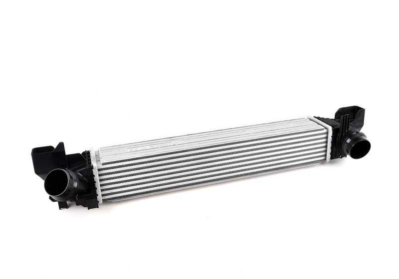 Intercooler para BMW Serie 1 F40, F52 Serie 2 F44, F45, F45N, F46, F46N X1 F48, F48N, F49, F49N X2 F39 (OEM 17517617597). Original BMW