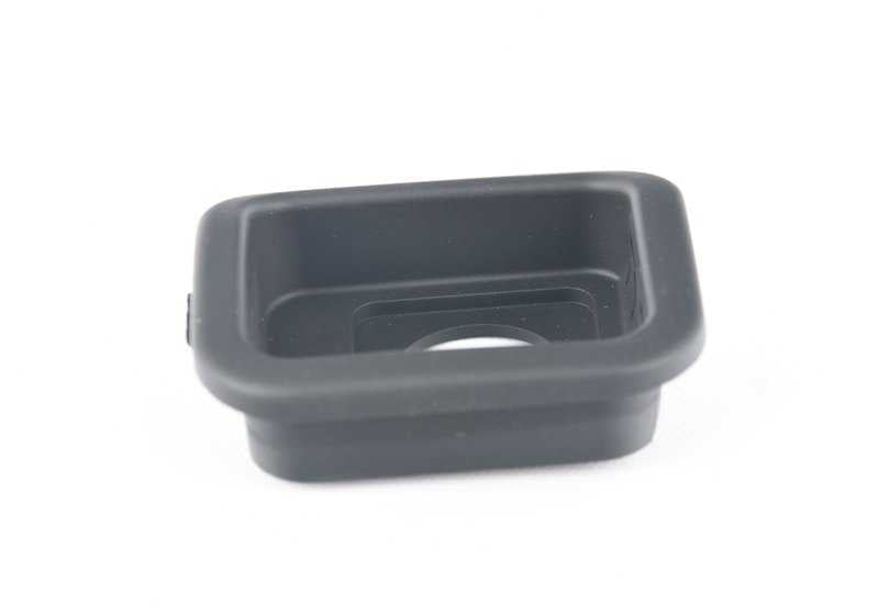 Plug holder for BMW 3 Series E46 (OEM 51477044490). Genuine BMW