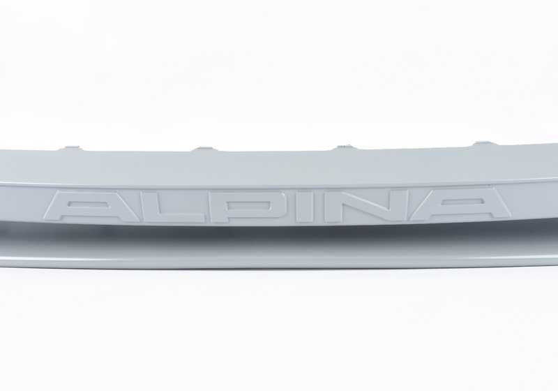 Spoiler frontal imprimado para BMW Serie 7 G12 (OEM 51117992030). Original BMW