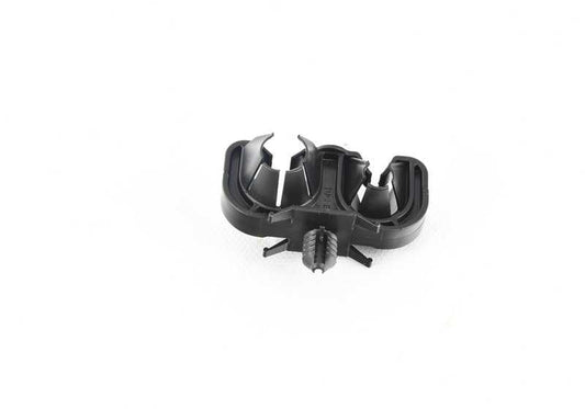 Double cable clip for BMW F20, F21, F22, F23, F87, F30, F31, F34, F35, F80, F32, F33, F36, F82, F83, I01 (OEM 16127277360). Genuine BMW.