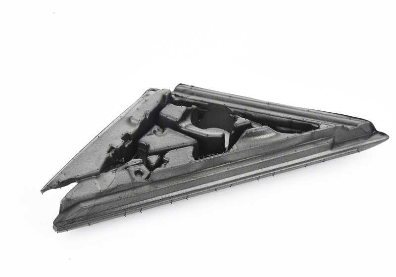 Board de triange externe gauche OEM 51338062243 pour BMW F80, F82, F83. BMW d'origine.