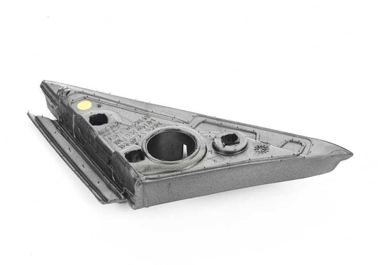 Libe de Triange de aposentador externo esquerdo OEM 51338062243 para BMW F80, F82, F83. BMW original.