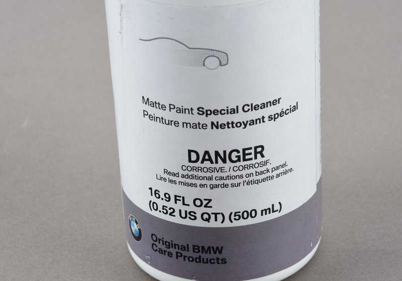 Limpiador especial para pintura mate OEM 83124B05265 para BMW (Modelos compatibles: Serie 1 F20, Serie 2 F22, Serie 3 F30, Serie 4 F32, Serie 5 G30, Serie 7 G11, X1 F48, X3 G01, X5 G05, entre otros). Original BMW.