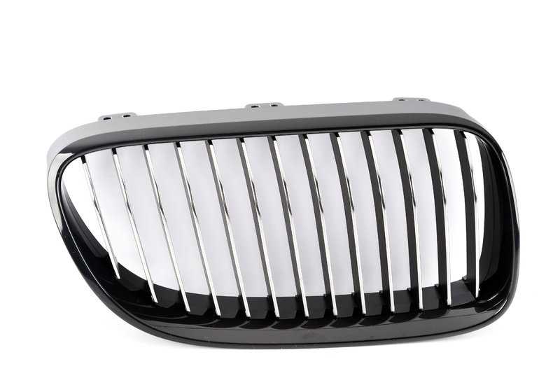 Rechter Chrom-Ziergrill für BMW E92N, E93N (OEM 51137254972). Original BMW