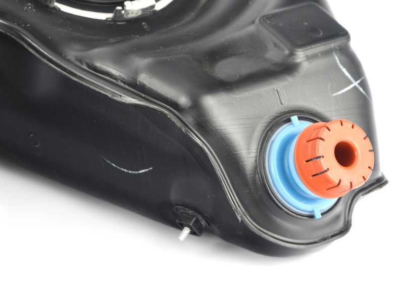 Serbatoio di carburante in plastica OEM 16117294604 per BMW F20, F21, F22, F23, F87. BMW originale.