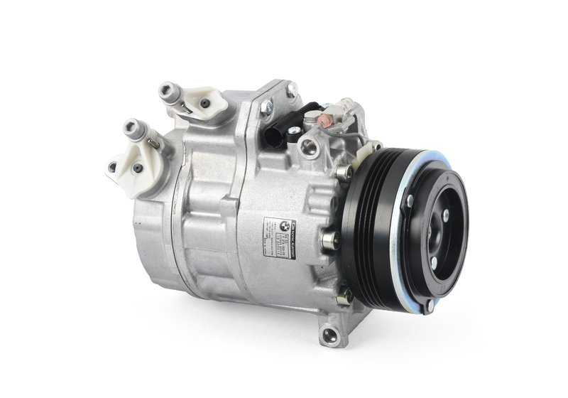 Air conditioning compressor for BMW X5 E53 (OEM 64526918000). Original BMW.