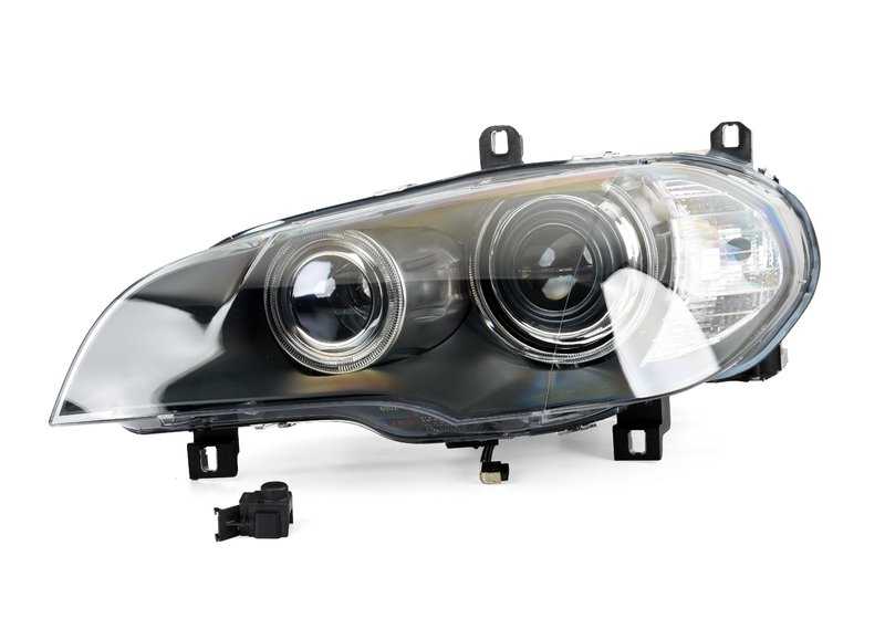 Faro izquierdo xenón adaptativo (AHL) OEM 63117289001 para BMW E70 (X5). Original BMW.