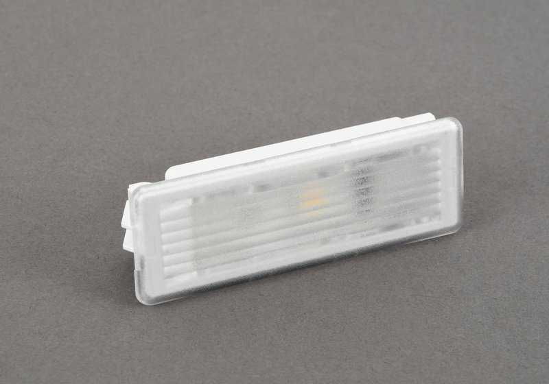 Luz interior LED OEM 63319346241 para BMW F15, F85, F16, F86. Original BMW.