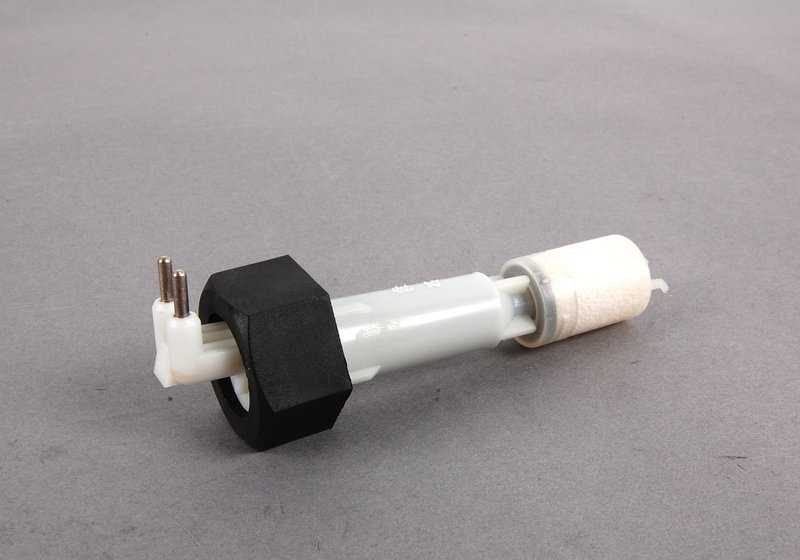 Radiator level switch for BMW 3 Series E30, E36, 5 Series E34 (OEM 61311384739). Genuine BMW