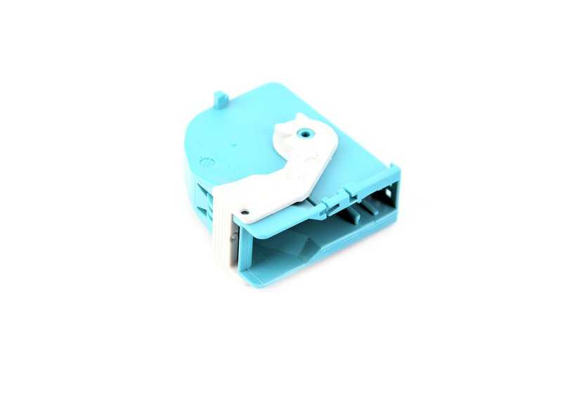 Conector de carcasa OEM 61132471242 para BMW {E81, E82, E87, E88, F40, F44, E36, E46, E90, E91, E92, E93, G20, G21, G28, G80, G22, G23, G26, G82, G83, E60, E61, F07, F10, F11, F18, E63, E64, F06, F12, F13, E65, E66, F01, F02, F04, G11, G12, G14, G15,